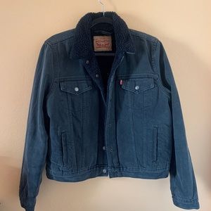 Levi’s Jacket 🌨